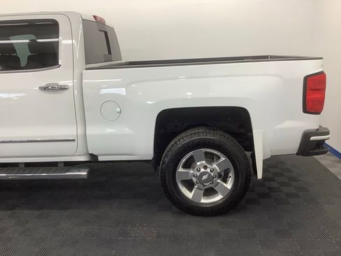 Used 2016 Chevrolet Silverado 2500 LTZ w/ Duramax Plus Package AWD/4WD image 4
