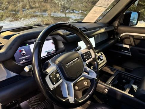 Used 2020 Land Rover Defender 110 HSE image 10
