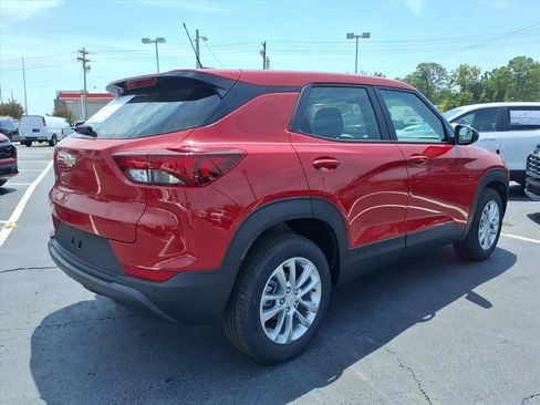 New 2026 Chevrolet TrailBlazer LS w/ LS Confidence Package FWD image 3