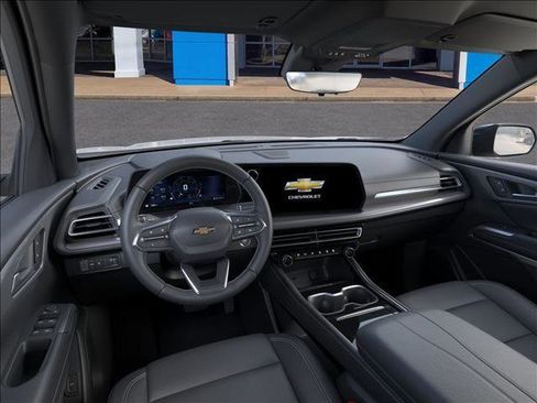 New 2026 Chevrolet Traverse LT w/ Midnight/Sport Edition FWD image 15