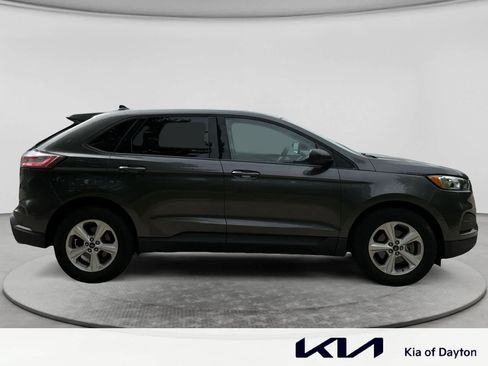 Used 2020 Ford Edge SE FWD image 4