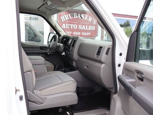 Used 2019 Nissan NV 2500 SV w/ Navigation Package RWD image 8