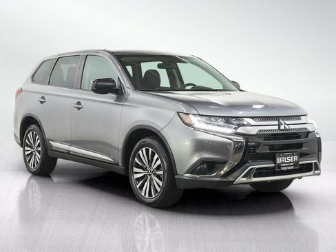Used 2019 Mitsubishi Outlander ES AWD/4WD image 7