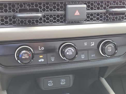 New 2027 Honda HR-V LX image 29