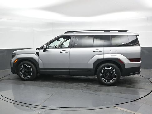 Certified 2025 Hyundai Santa Fe SEL AWD/4WD image 9