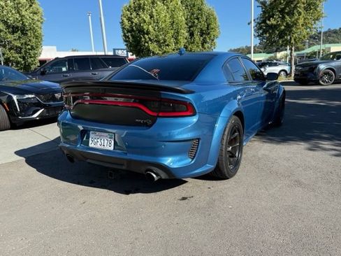 Used 2021 Dodge Charger SRT Hellcat RWD image 5