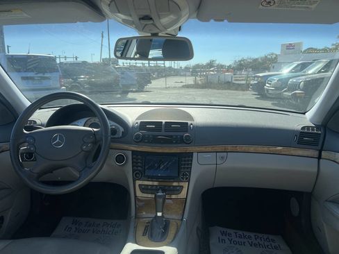 Used 2007 Mercedes-Benz E 350 Sedan image 13