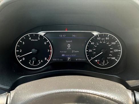 Used 2020 Nissan Altima 2.5 SR image 12