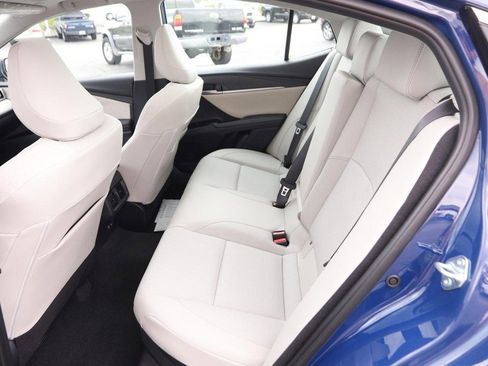 Used 2026 Toyota Camry XLE w/ Premium Plus Package image 9