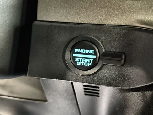 New 2025 Ford Bronco Outer Banks image 24