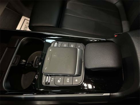 Certified 2023 Mercedes-Benz GLB 250 GLB 250 image 21