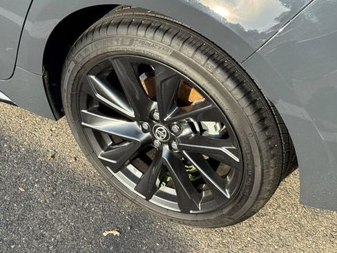 Used 2025 Toyota Corolla SE FWD image 4