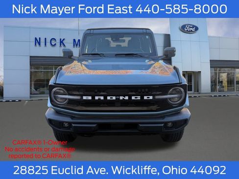 Used 2022 Ford Bronco Outer Banks image 2