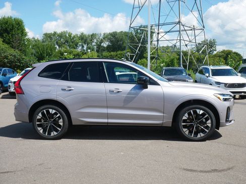 New 2026 Volvo XC60 B5 Plus w/ Protection Package Premier image 2