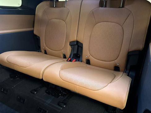 New 2025 Volkswagen ID. Buzz Pro S image 14