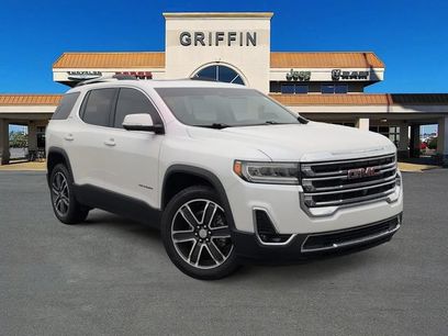 Used 2023 GMC Acadia SLT w/ Technology Package