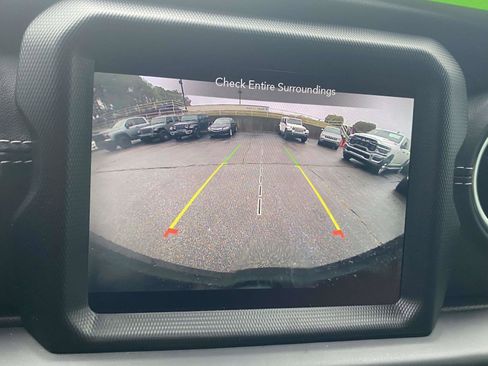 Used 2023 Jeep Wrangler Sahara w/ Cold Weather Group image 8