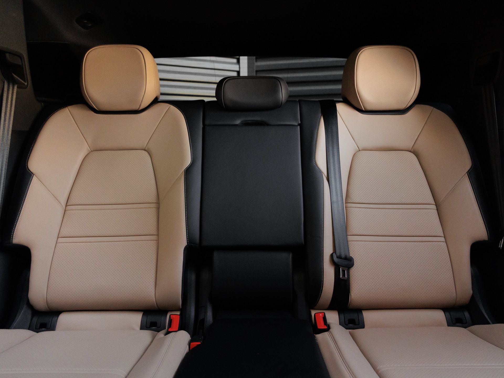 Used 2026 Porsche Cayenne S AWD/4WD image 26