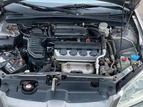 Used 2004 Honda Civic LX image 9