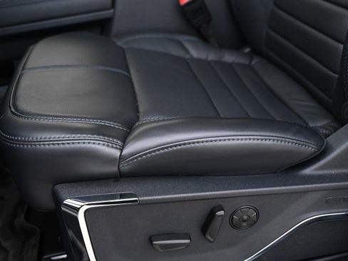 Used 2026 Ford F250 Platinum image 35