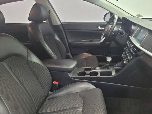 Used 2020 Kia Optima S image 21
