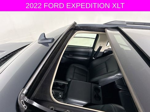 Used 2022 Ford Expedition XLT AWD/4WD image 24