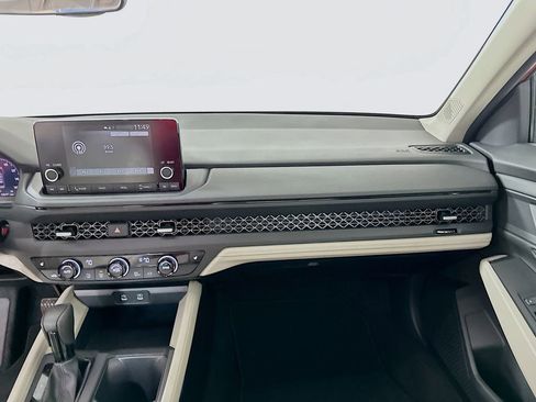 Certified 2023 Honda Accord EX image 20