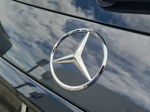 Used 2026 Mercedes-Benz GLC 300 image 30