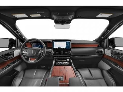 Used 2024 Lincoln Navigator Reserve image 11