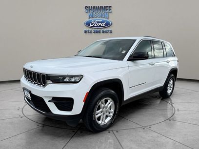 Used 2023 Jeep Grand Cherokee Laredo