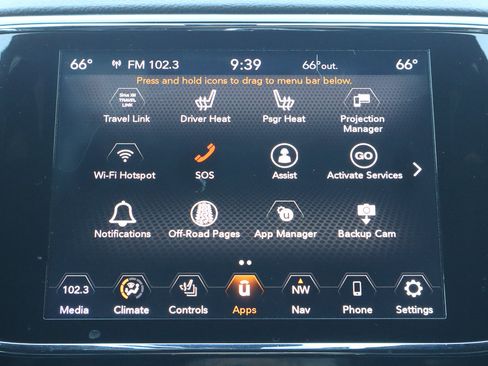 Used 2021 Jeep Grand Cherokee Laredo X image 22