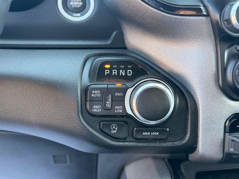 Used 2023 RAM 1500 Big Horn AWD/4WD image 33