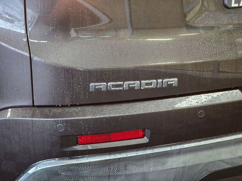 Used 2019 GMC Acadia Denali w/ Technology Package image 13