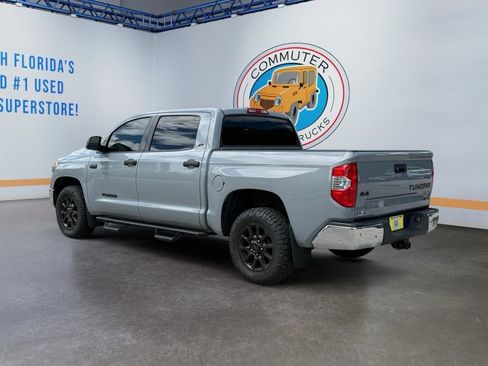 Used 2019 Toyota Tundra SR5 w/ SR5 Upgrade Package image 3