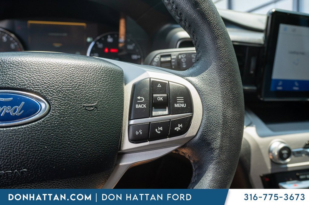 Used 2023 Ford Explorer XLT w/ Equipment Group 202A AWD/4WD image 13