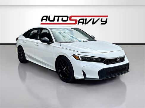 Used 2025 Honda Civic Sport image 1