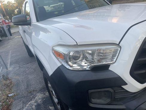 Used 2017 Toyota Tacoma SR RWD image 15