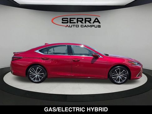 Used 2025 Lexus ES 300h w/ Premium Package FWD image 15