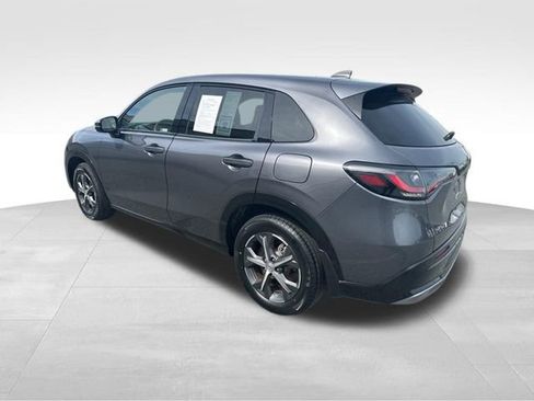 Certified 2024 Honda HR-V EX-L image 4