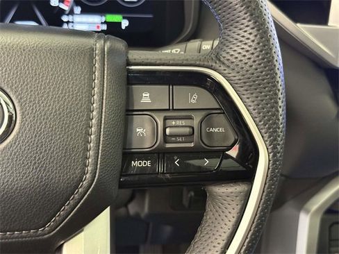 Used 2023 Toyota Sequoia 4WD image 32