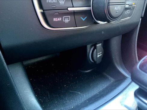 Used 2022 Dodge Charger R/T w/ Daytona Edition Group image 35