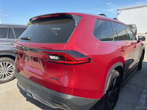 Used 2025 Toyota Grand Highlander AWD Hybrid image 6