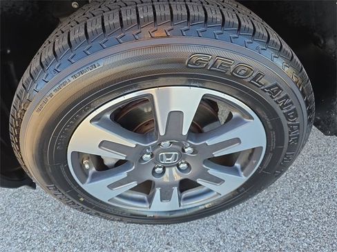 Used 2019 Honda Ridgeline RTL image 17