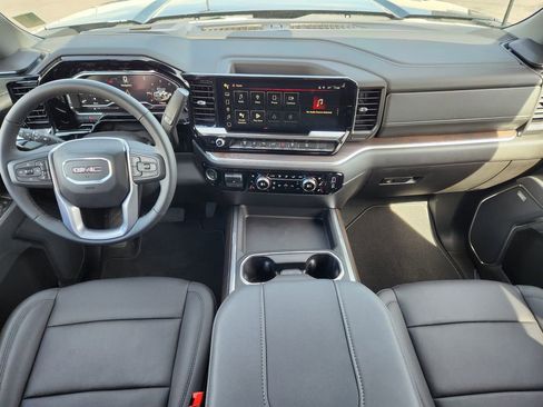 New 2025 GMC Sierra 2500 SLT w/ SLT Premium Package image 21