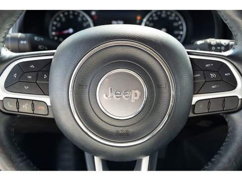 Used 2021 Jeep Renegade Latitude w/ Convenience Group image 15