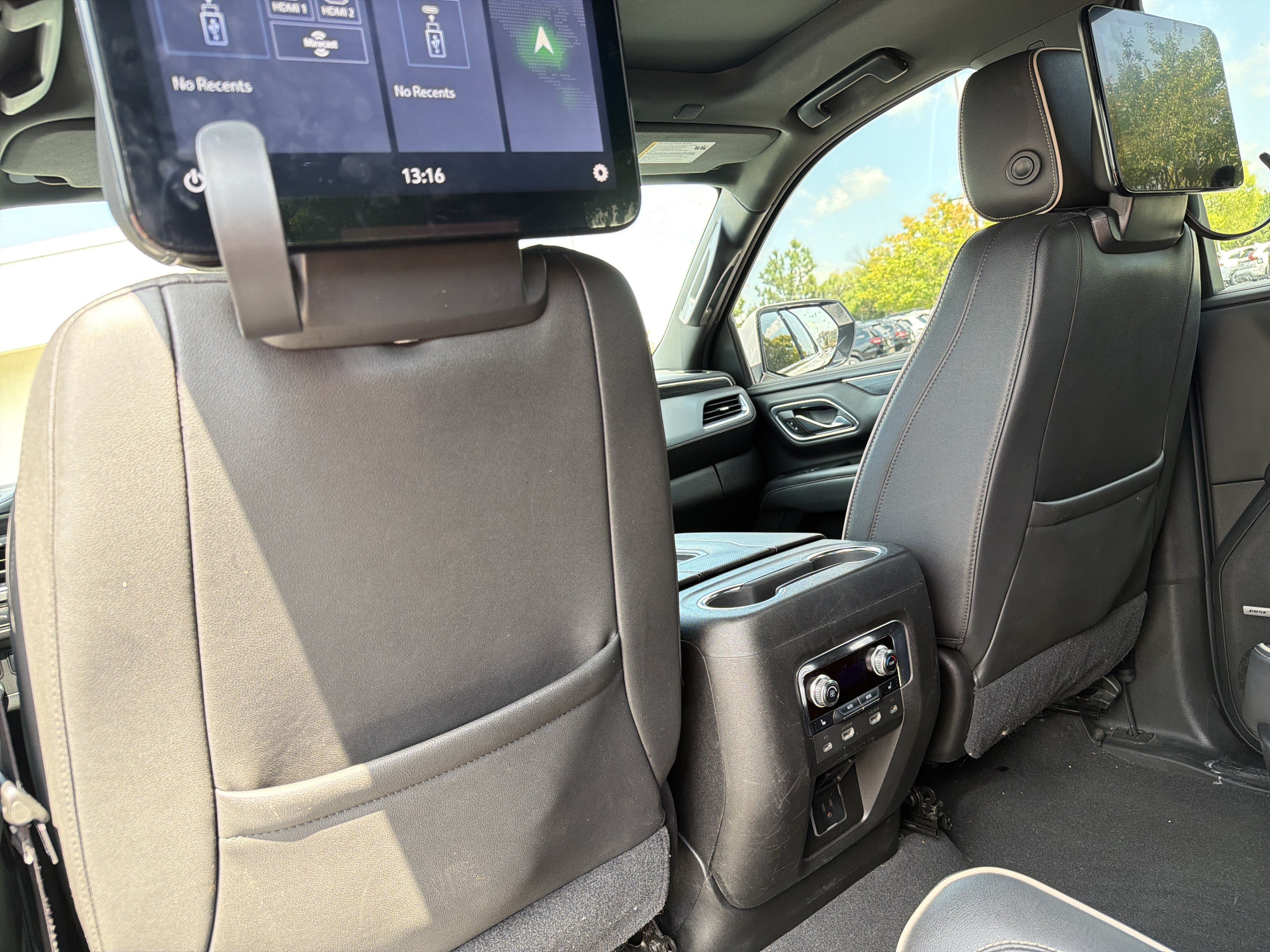 Used 2021 GMC Yukon SLT w/ SLT Premium Package RWD image 19
