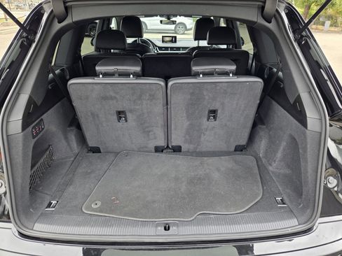 Used 2017 Audi Q7 3.0T Premium image 30
