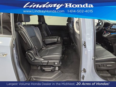 Used 2024 Honda Odyssey Elite image 11