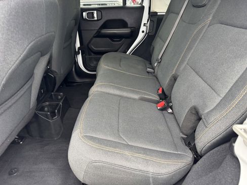 Certified 2024 Jeep Wrangler Unlimited Sahara image 14