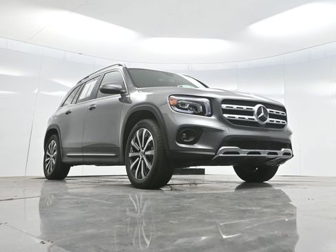 Used 2021 Mercedes-Benz GLB 250 image 50
